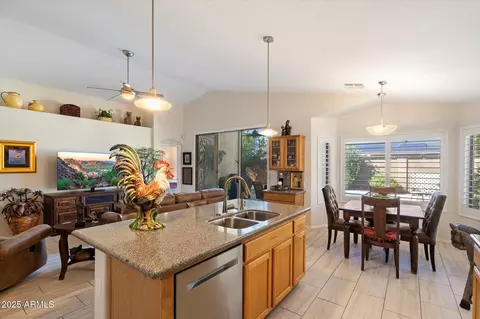 Kitchen - 3042 E Roveen Ave, Phoenix, AZ 85032 photo 2 of 2