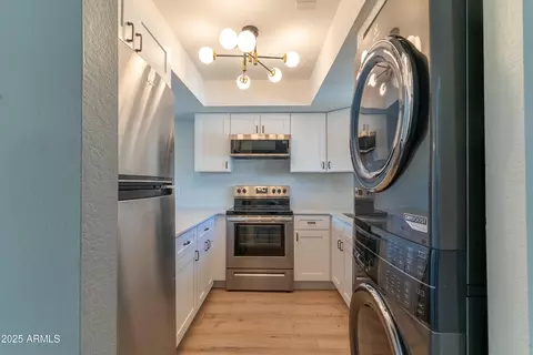 4150 E Cactus Rd #216, Phoenix, AZ 85032