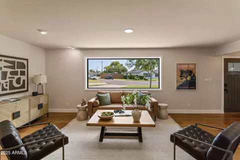 1458 E Tuckey Ln, Phoenix, AZ 85014 photo 6