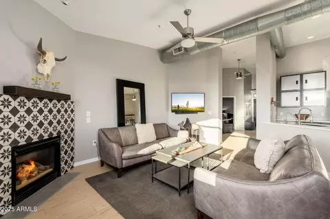4525 N 22nd St #407, Phoenix, AZ 85016
