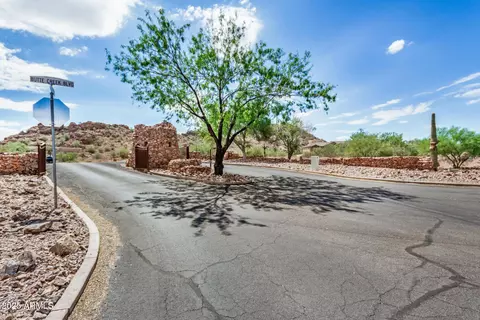 26636 N El Pedregal Cir #1, San Tan Valley, AZ 85144