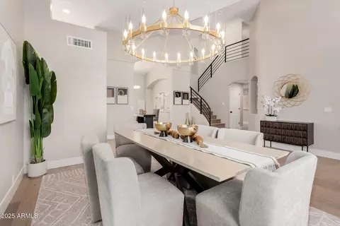 Dining - 1825 E Marilyn Rd, Phoenix, AZ 85022 photo 3 of 3