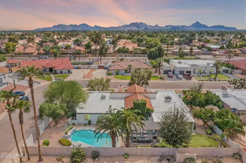 View/Area - 4434 E Beck Ln, Phoenix, AZ 85032 photo 3 of 3