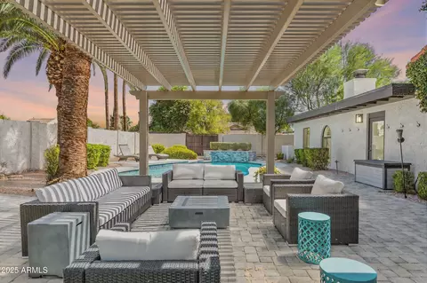 Exterior - 4434 E Beck Ln, Phoenix, AZ 85032 photo 1 of 3