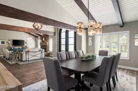 Dining - 4434 E Beck Ln, Phoenix, AZ 85032 photo 2 of 2