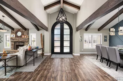 Entry Way - 4434 E Beck Ln, Phoenix, AZ 85032 photo 1 of 2