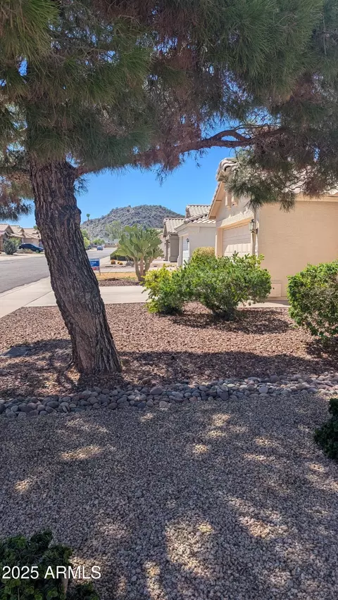 Exterior - 2264 E Monona Dr, Phoenix, AZ 85024 photo 6 of 6