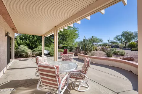17451 N Saddle Ridge Dr, Surprise, AZ 85374