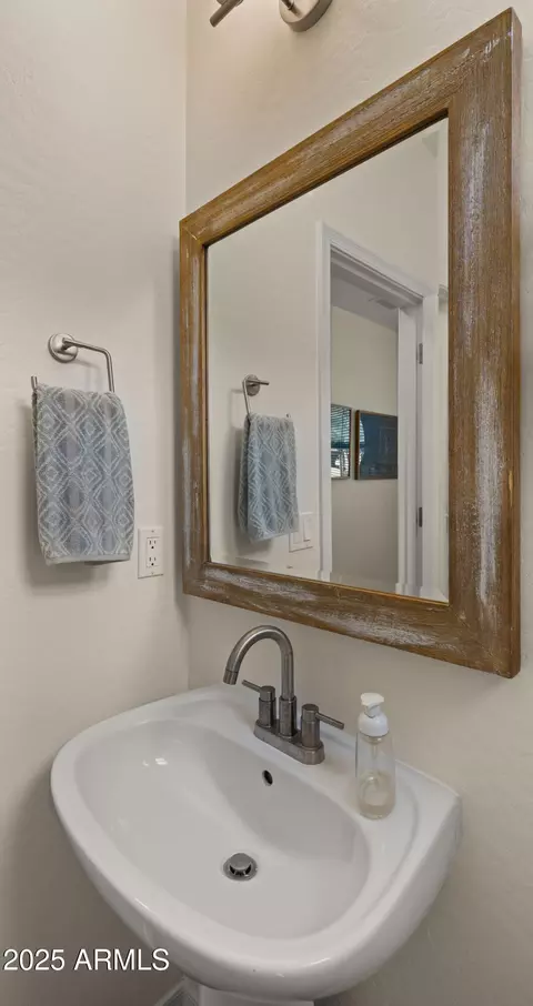 Bath - 3647 E Phelps St, Gilbert, AZ 85295 photo 1 of 6