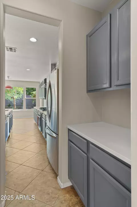 Entry Way - 3647 E Phelps St, Gilbert, AZ 85295 photo 4 of 10