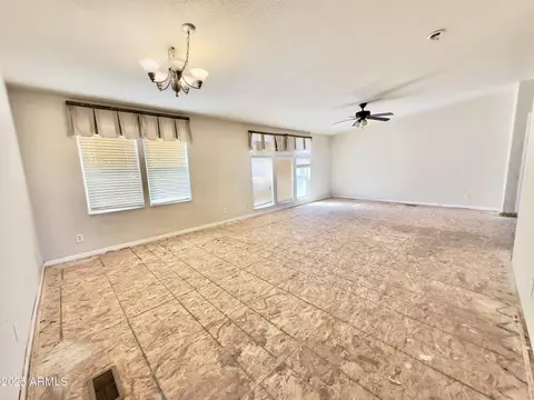 13401 E Walts Way, Vail, AZ 85641 photo 6