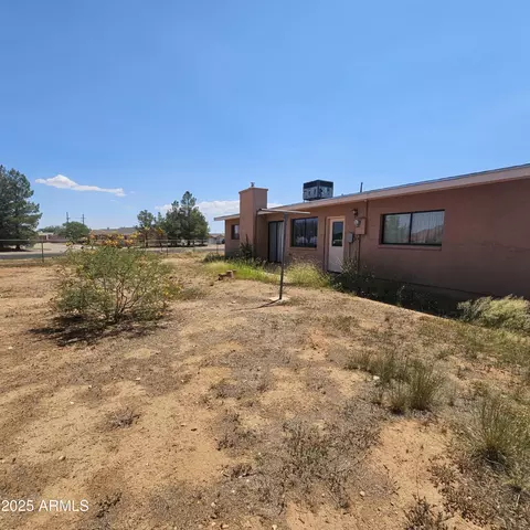 Exterior - 1215 E Justin St, Pearce, AZ 85625 photo 4 of 6