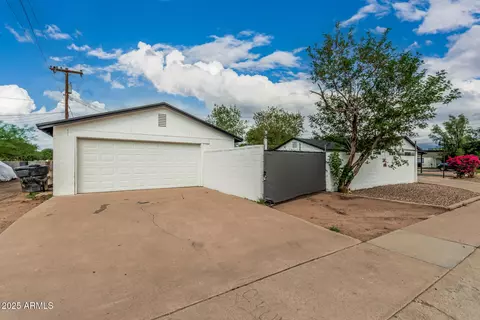 Exterior - 3547 E Polk St, Phoenix, AZ 85008 photo 7 of 7