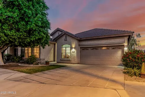 2450 E Glass Ln, Phoenix, AZ 85042