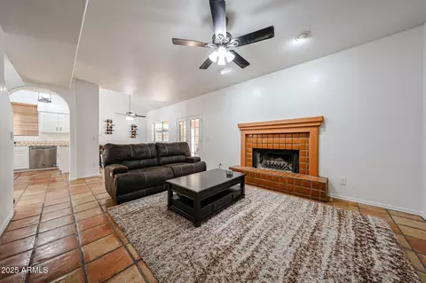 2302 E Northridge St, Mesa, AZ 85213 photo 8