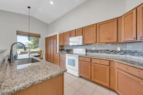 Kitchen - 4551 E Sycamore Ct, Gilbert, AZ 85298 photo 1 of 2