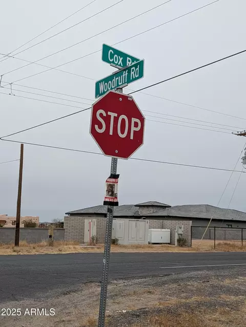 000 W Woodruff Rd #--, Casa Grande, AZ 85194