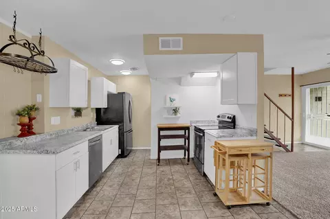 920 N 82nd St #H12, Scottsdale, AZ 85257