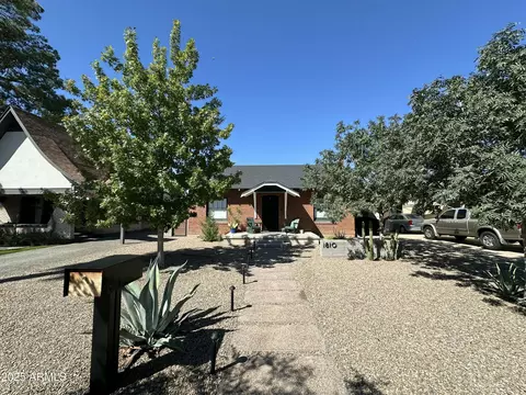 1810 N Mitchell St, Phoenix, AZ 85006 photo 3