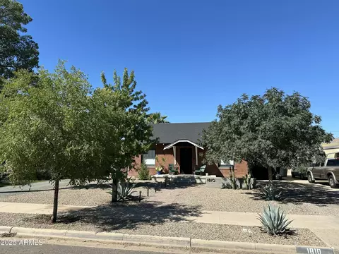 1810 N Mitchell St, Phoenix, AZ 85006 photo 2