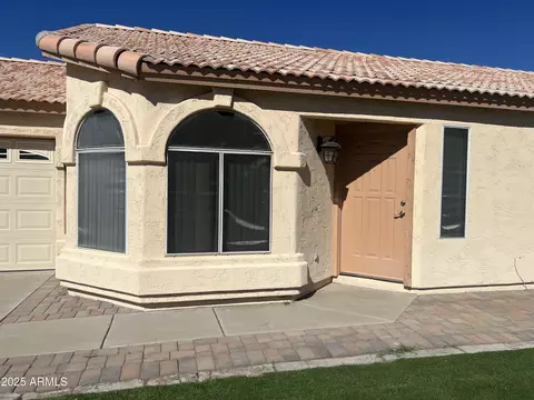 Exterior - 2221 E Union Hills Dr #165, Phoenix, AZ 85024 photo 2 of 8