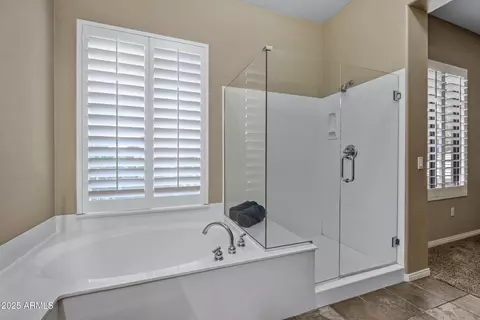 2989 N 44th St #2015, Phoenix, AZ 85018 photo 25