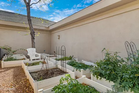 2989 N 44th St #2015, Phoenix, AZ 85018 photo 41
