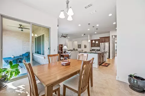 Dining - 909 E Bridgeport Pkwy, Gilbert, AZ 85295 photo 2 of 3