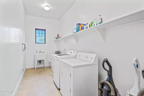 Other - 909 E Bridgeport Pkwy, Gilbert, AZ 85295 photo 9 of 14