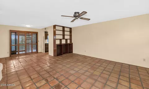 Living - 919 E Bluefield Ave, Phoenix, AZ 85022 photo 4 of 4