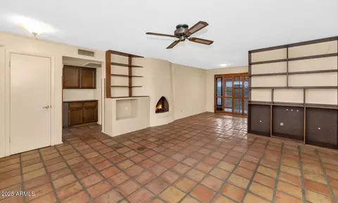 Living - 919 E Bluefield Ave, Phoenix, AZ 85022 photo 3 of 4