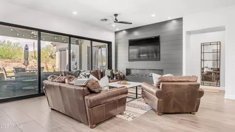 Living - 8720 E Norcroft Cir, Mesa, AZ 85207 photo 5 of 7