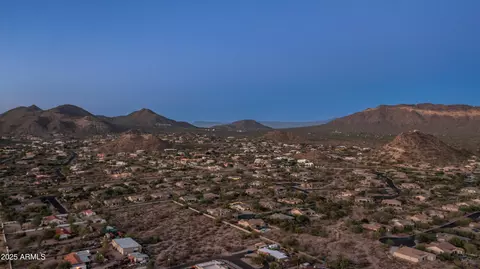 View/Area - 8720 E Norcroft Cir, Mesa, AZ 85207 photo 7 of 8