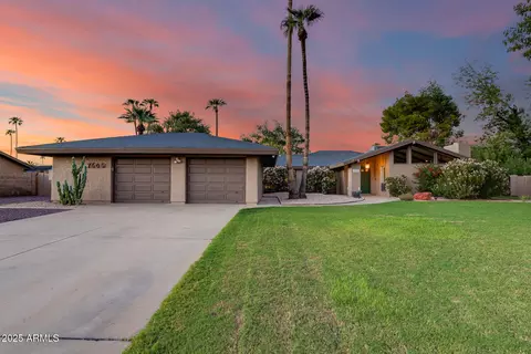 7606 W Wagoner Rd, Glendale, AZ 85308