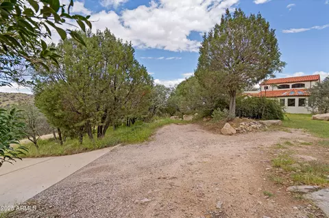 Exterior - 68 E Folklore Trl, Hereford, AZ 85615 photo 2 of 10