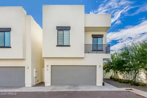 2030 E Michigan Ave #9, Phoenix, AZ 85022
