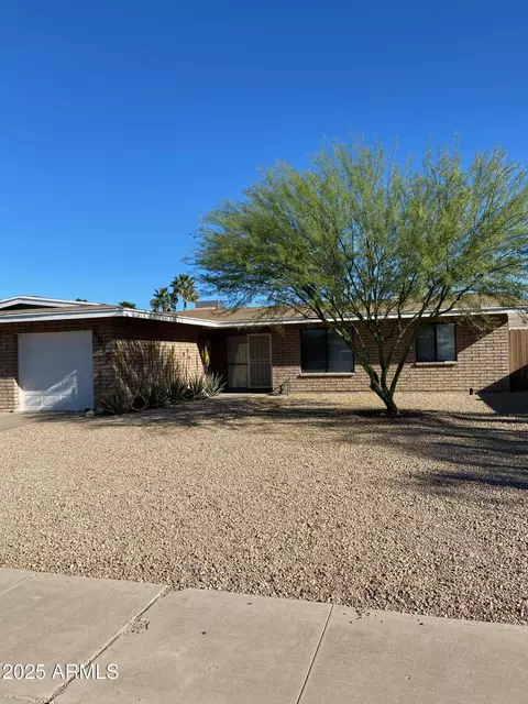 4612 E Camino St, Mesa, AZ 85205