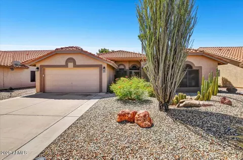 9403 W Escuda Dr, Peoria, AZ 85382