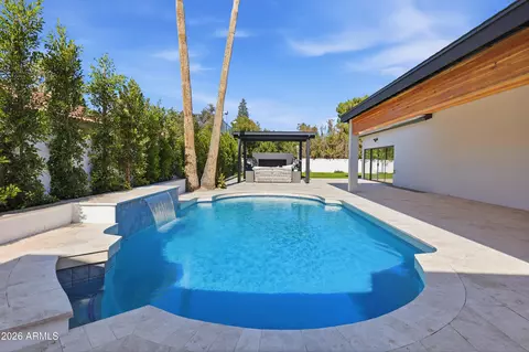 Exterior - 6050 E Hollyhock St, Phoenix, AZ 85018 photo 5 of 8