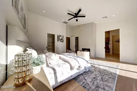 Bedroom - 6050 E Hollyhock St, Phoenix, AZ 85018 photo 2 of 8