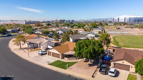 6176 N 89th Ave, Glendale, AZ 85305