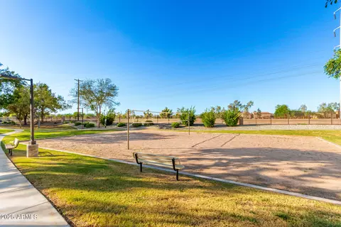 View/Area - 2868 E Dunbar Dr, Phoenix, AZ 85042 photo 2 of 2