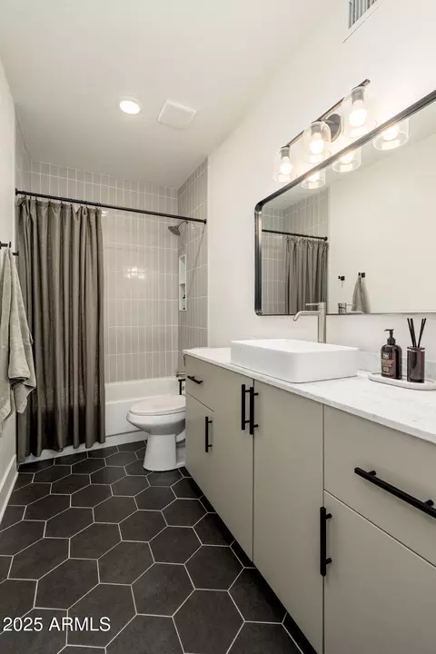 Bath - 5505 E Mclellan Rd #111, Mesa, AZ 85205 photo 6 of 8