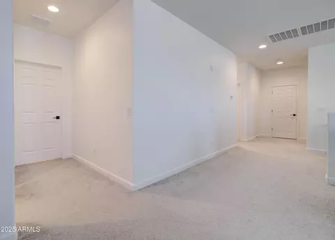 Entry Way - 9817 E Sunspot Dr, Mesa, AZ 85212 photo 9 of 13