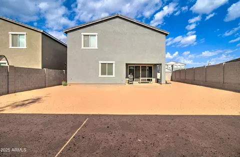 Exterior - 9817 E Sunspot Dr, Mesa, AZ 85212 photo 6 of 10