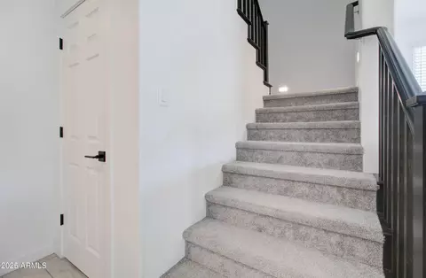 Entry Way - 9817 E Sunspot Dr, Mesa, AZ 85212 photo 6 of 13