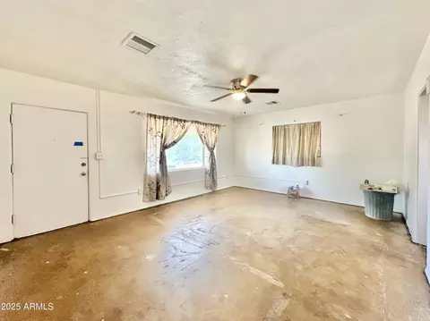 3322 E Yale St, Phoenix, AZ 85008 photo 8