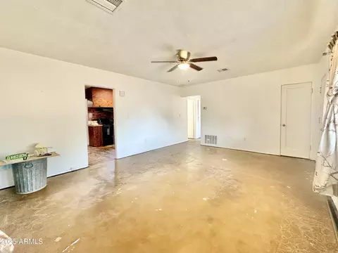 3322 E Yale St, Phoenix, AZ 85008 photo 9