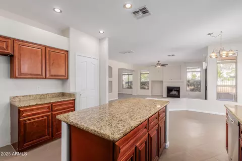 1415 E Black Diamond Dr, Gilbert, AZ 85296 photo 11