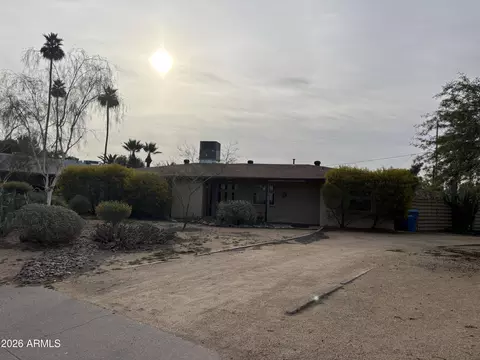 1201 E Desert Park Ln, Phoenix, AZ 85020